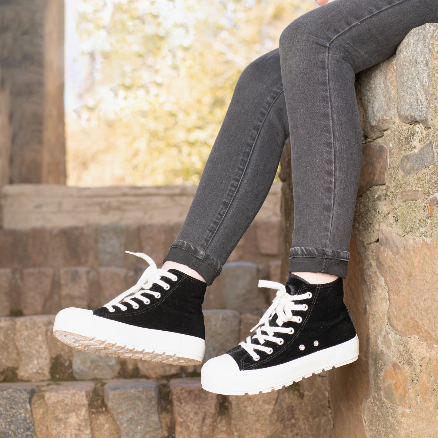 Hunky Dory Shoe - Black Velvet Corkys