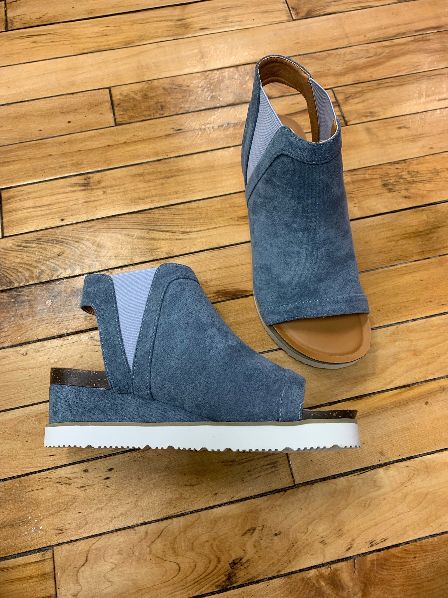 Easy Living Corkys - Blue Corkys