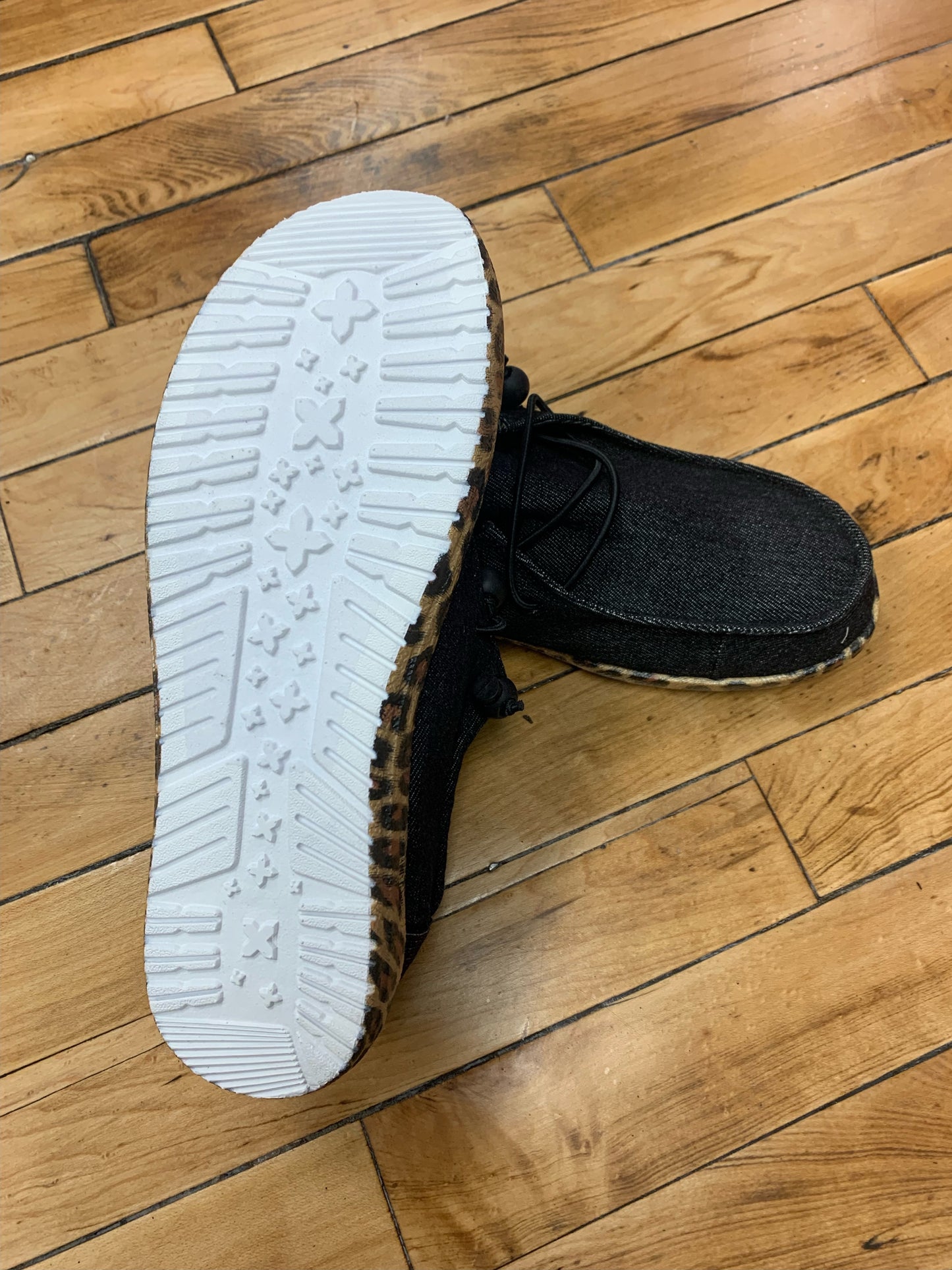 Kayak Film Corkys - Black/Leopard Corkys