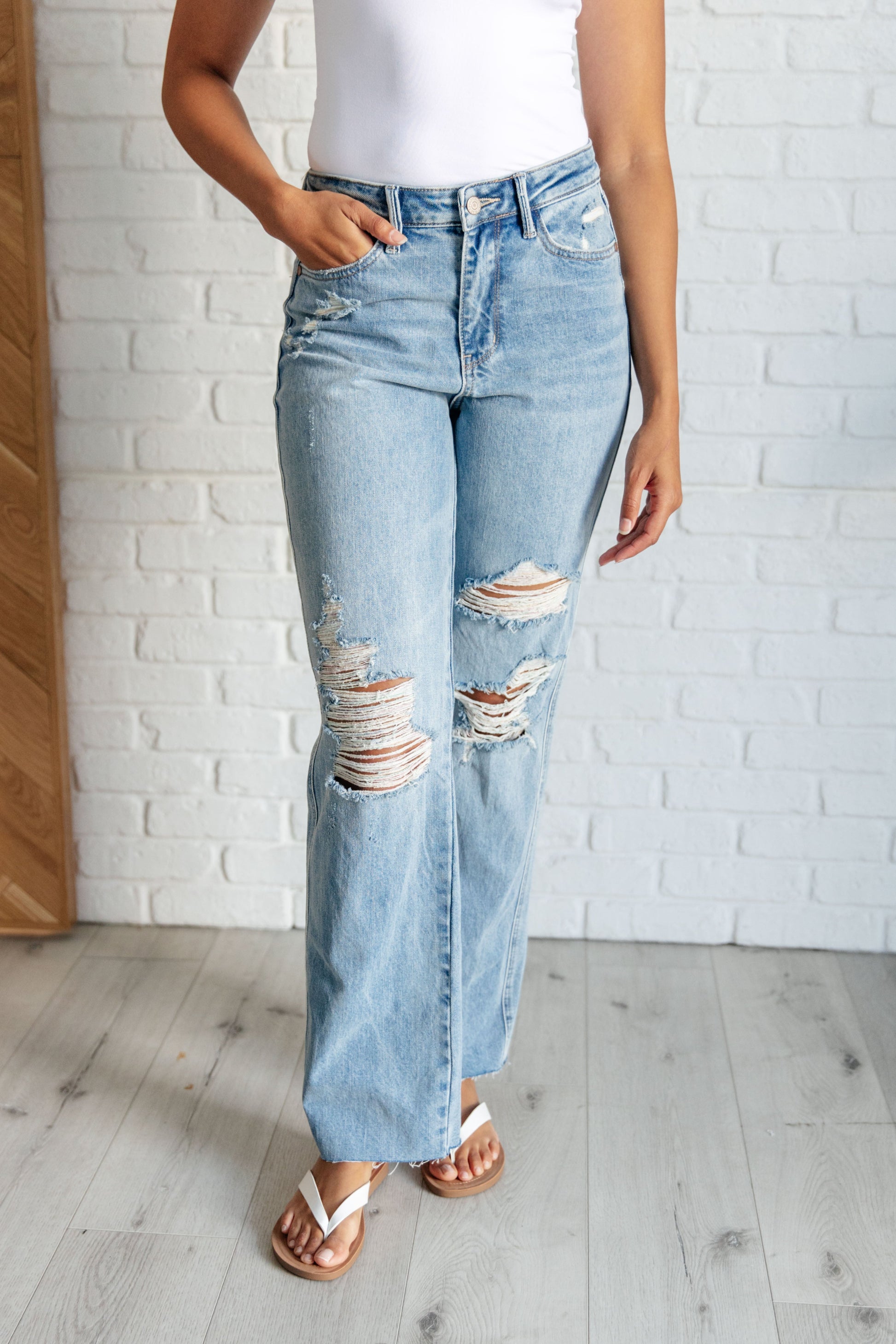 Ramona High Rise Rigid Magic Destroyed Straight Jeans Ave Shops