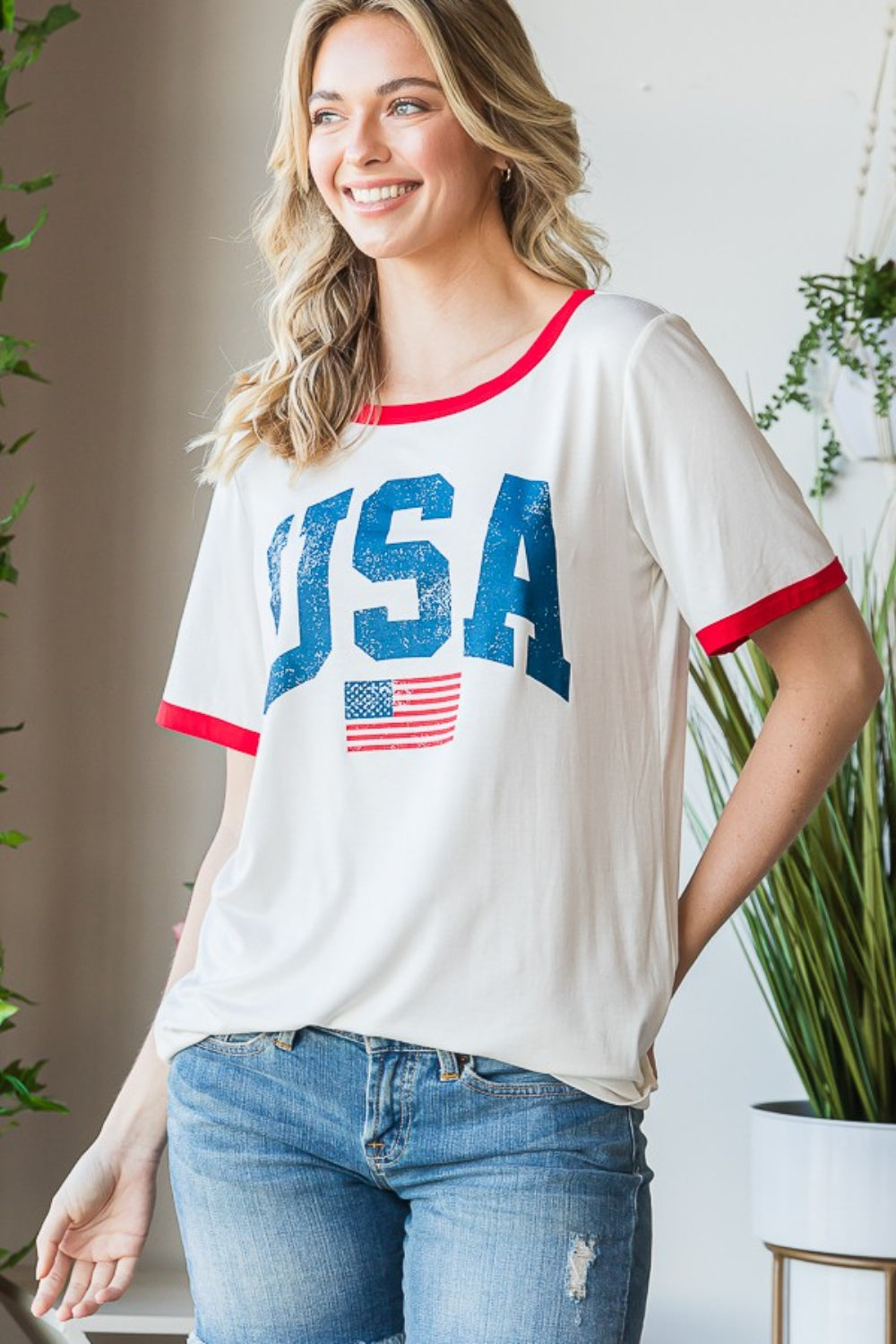 Heimish Full Size USA Contrast Trim Short Sleeve T-Shirt - Shop All Around Divas