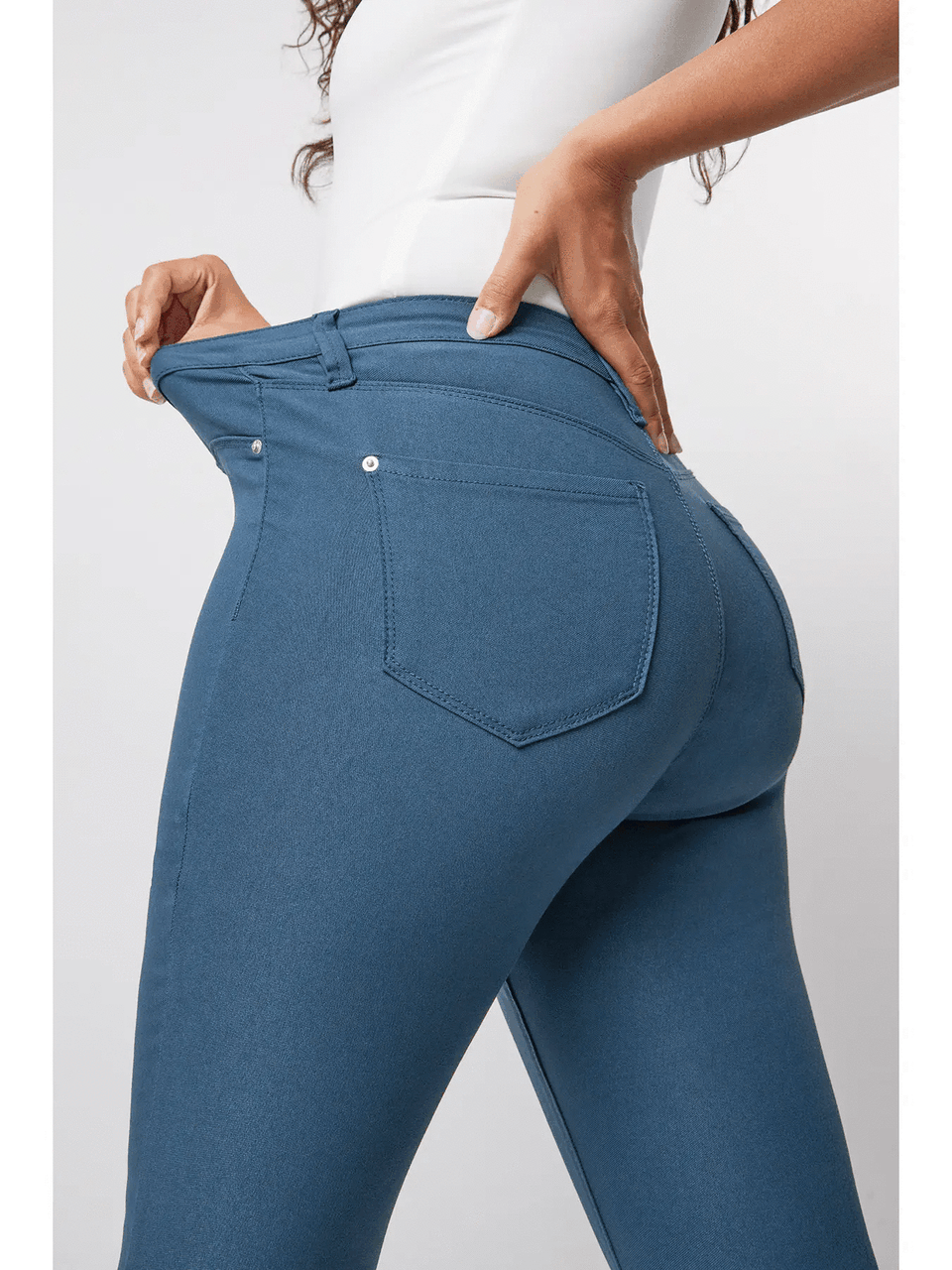 Jasmine Hyperstretch Skinny Jeans - Shop All Around Divas