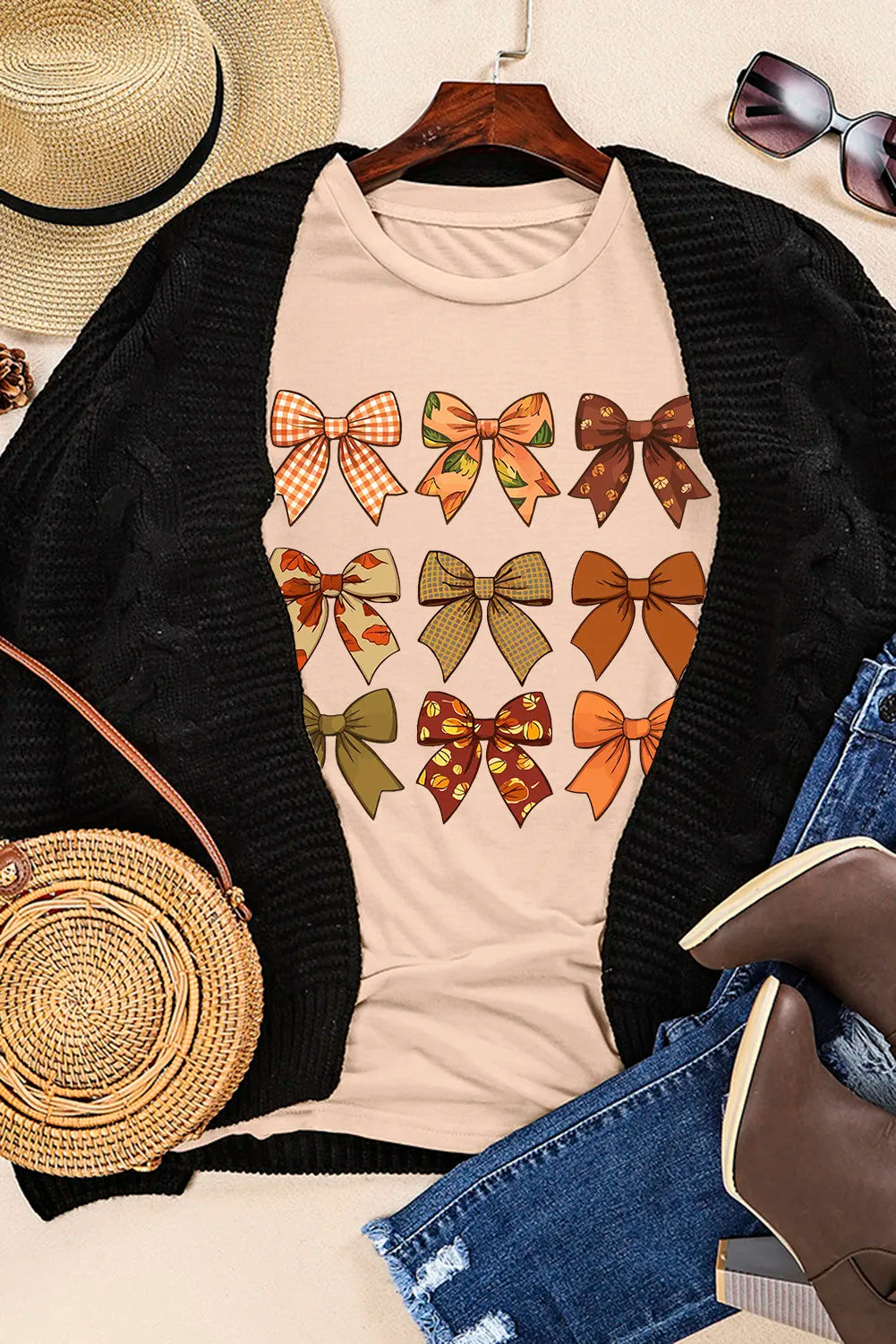 Bow Graphic Round Neck Short Sleeve T-Shirt Trendsi