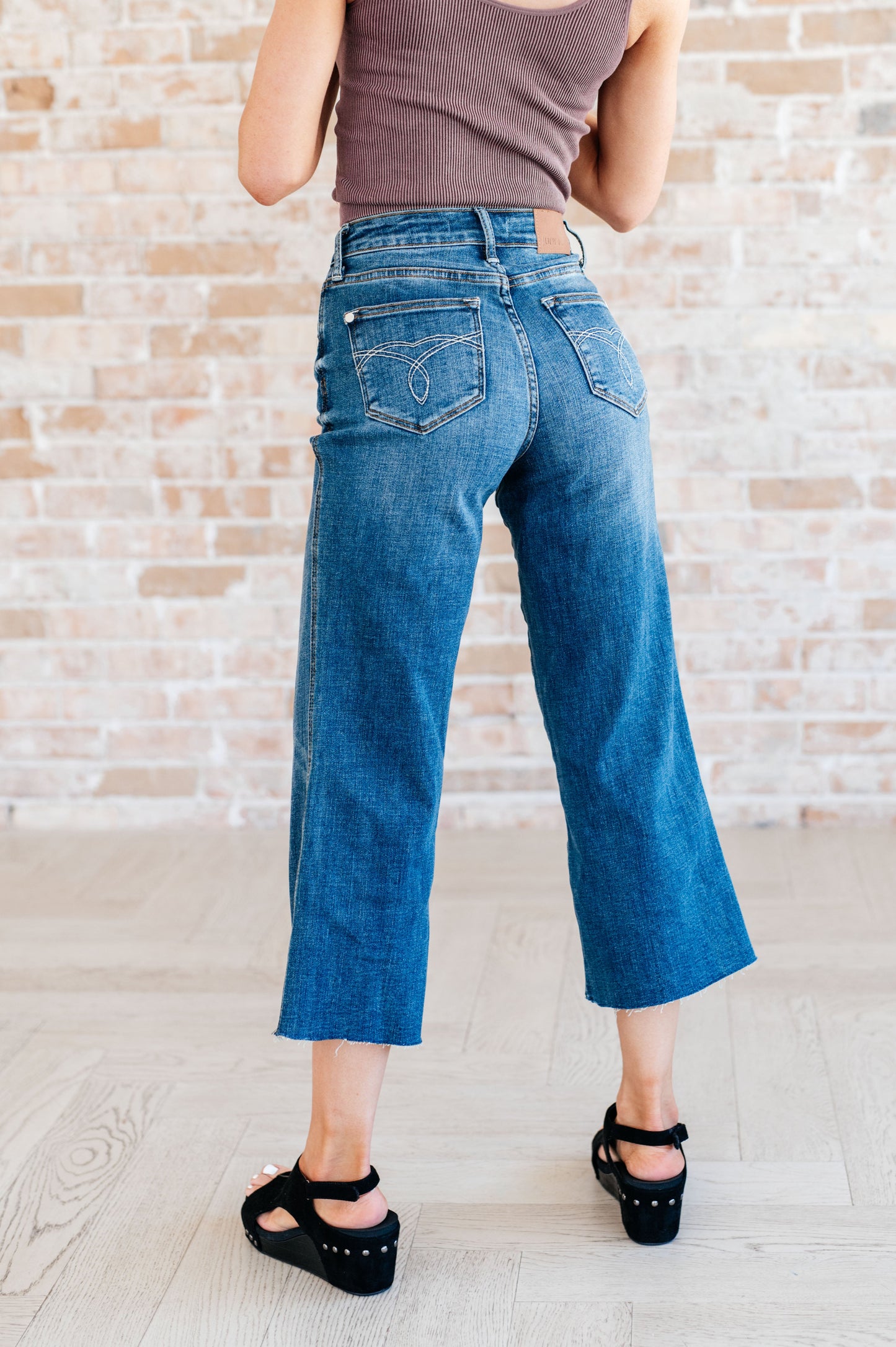 Hayes High Rise Wide Leg Crop Jeans - Shop All Around Divas