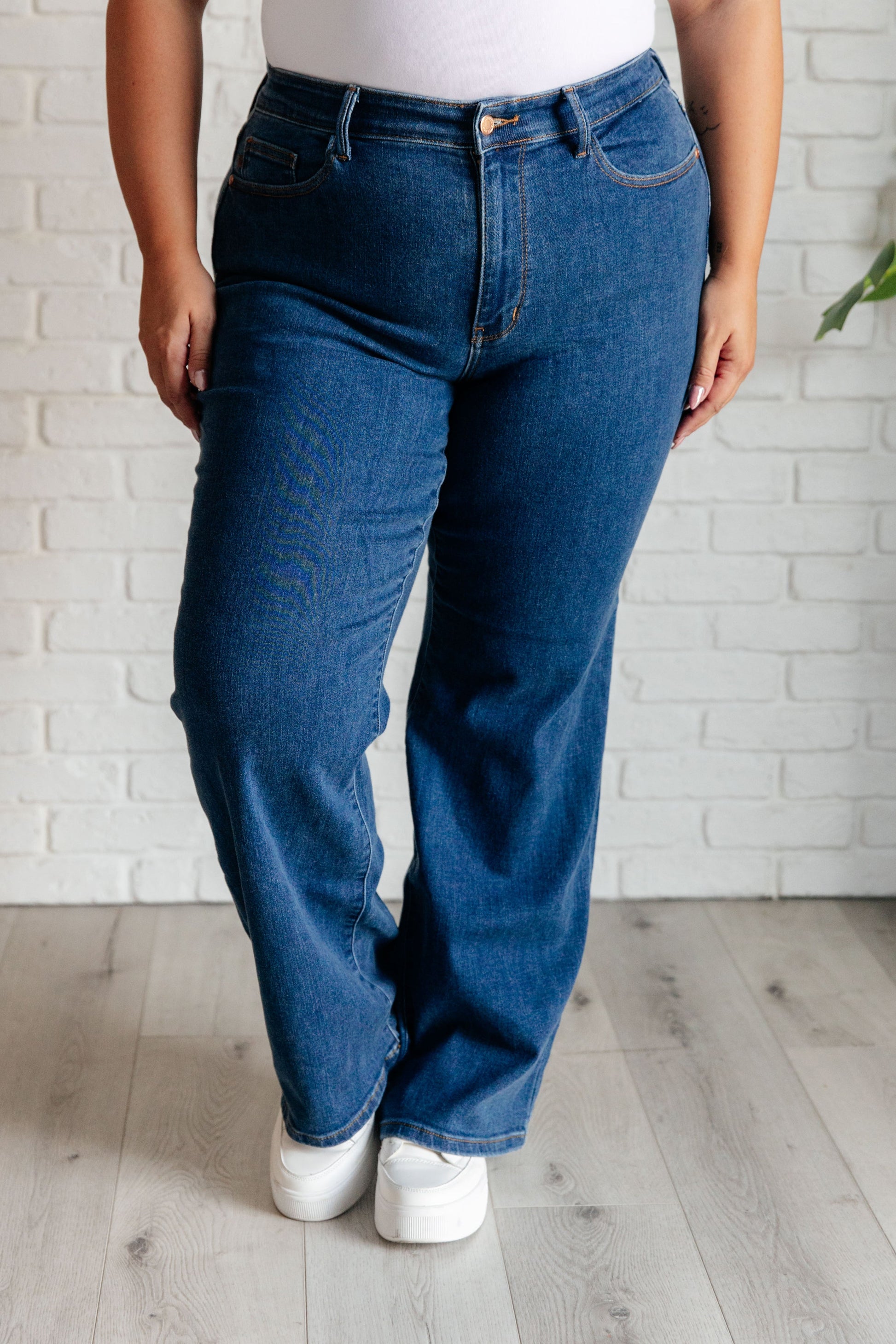 Hazel High Rise Vintage Wide Leg Jeans - JUDY BLUE Ave Shops