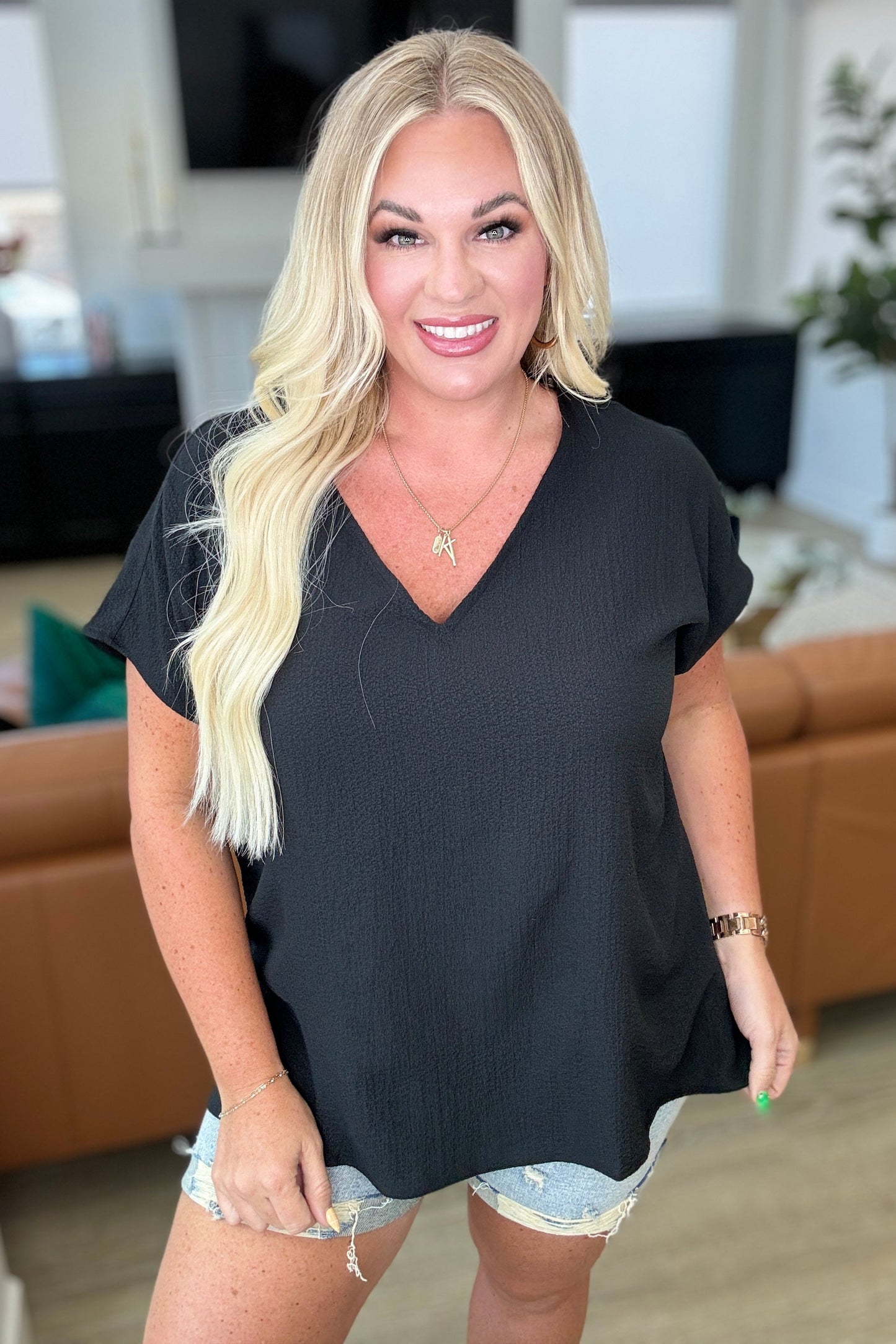 Let Me Be Your Wings V-Neck Top in Black - Shop All Around Divas