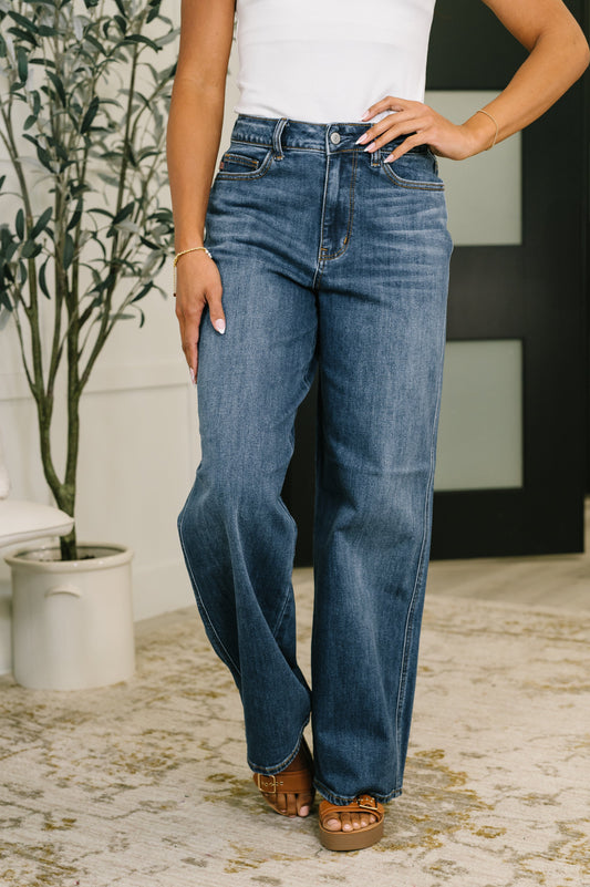 Marie High Waist Wilhelmina Baggy Jeans - Judy Blue