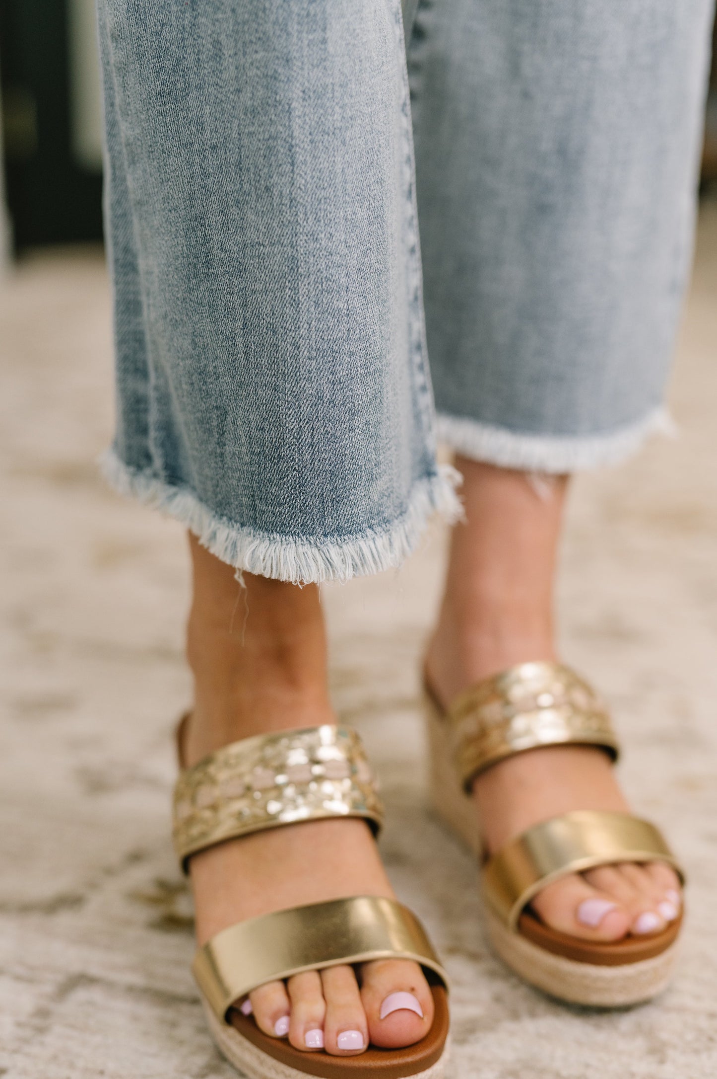 Mckaylee Mid Rise Kick Flare Jeans with Frayed Hem - JUDY BLUE