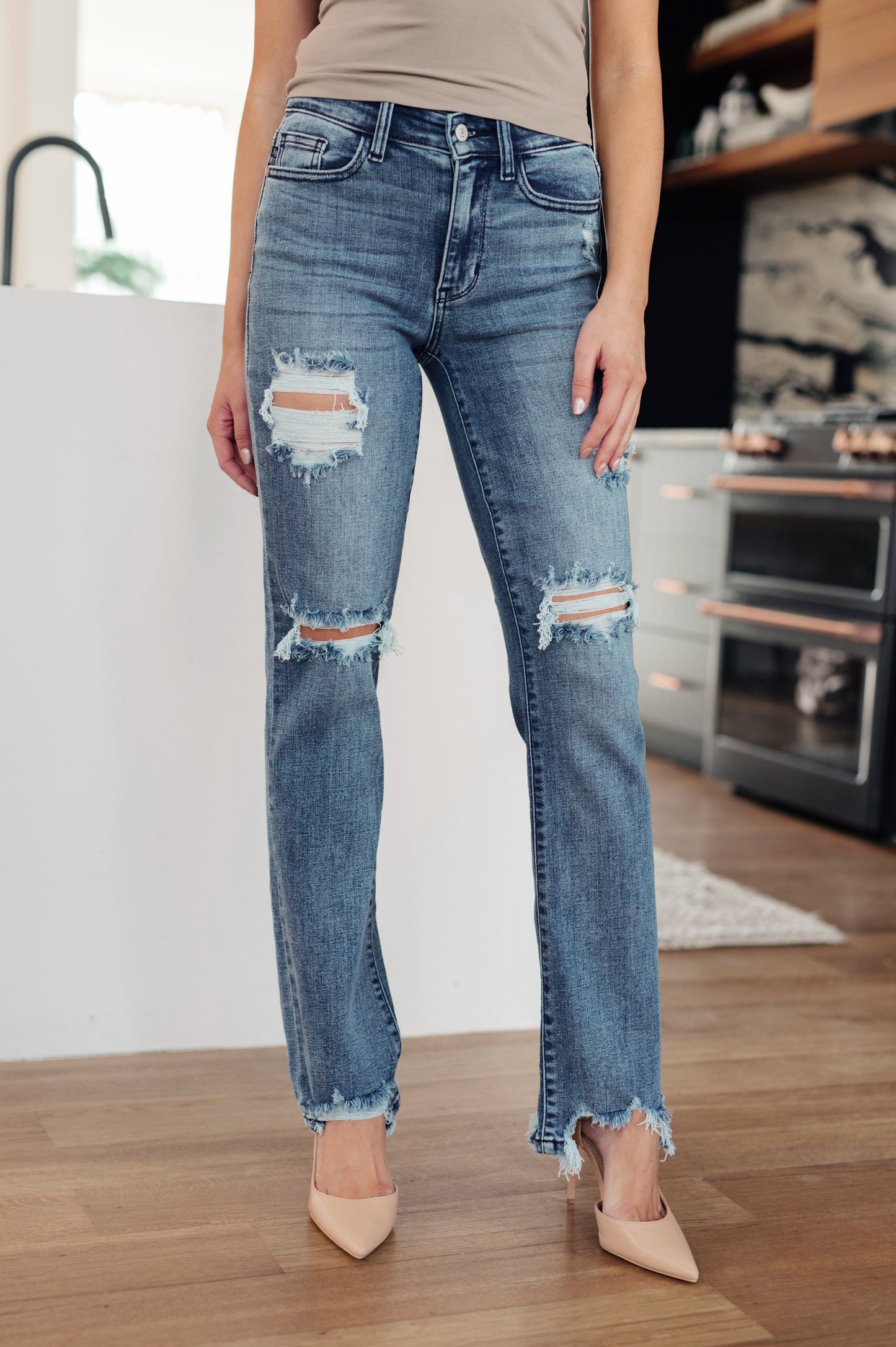 O'Hara Destroyed Straight Jeans - JUDY BLUE
