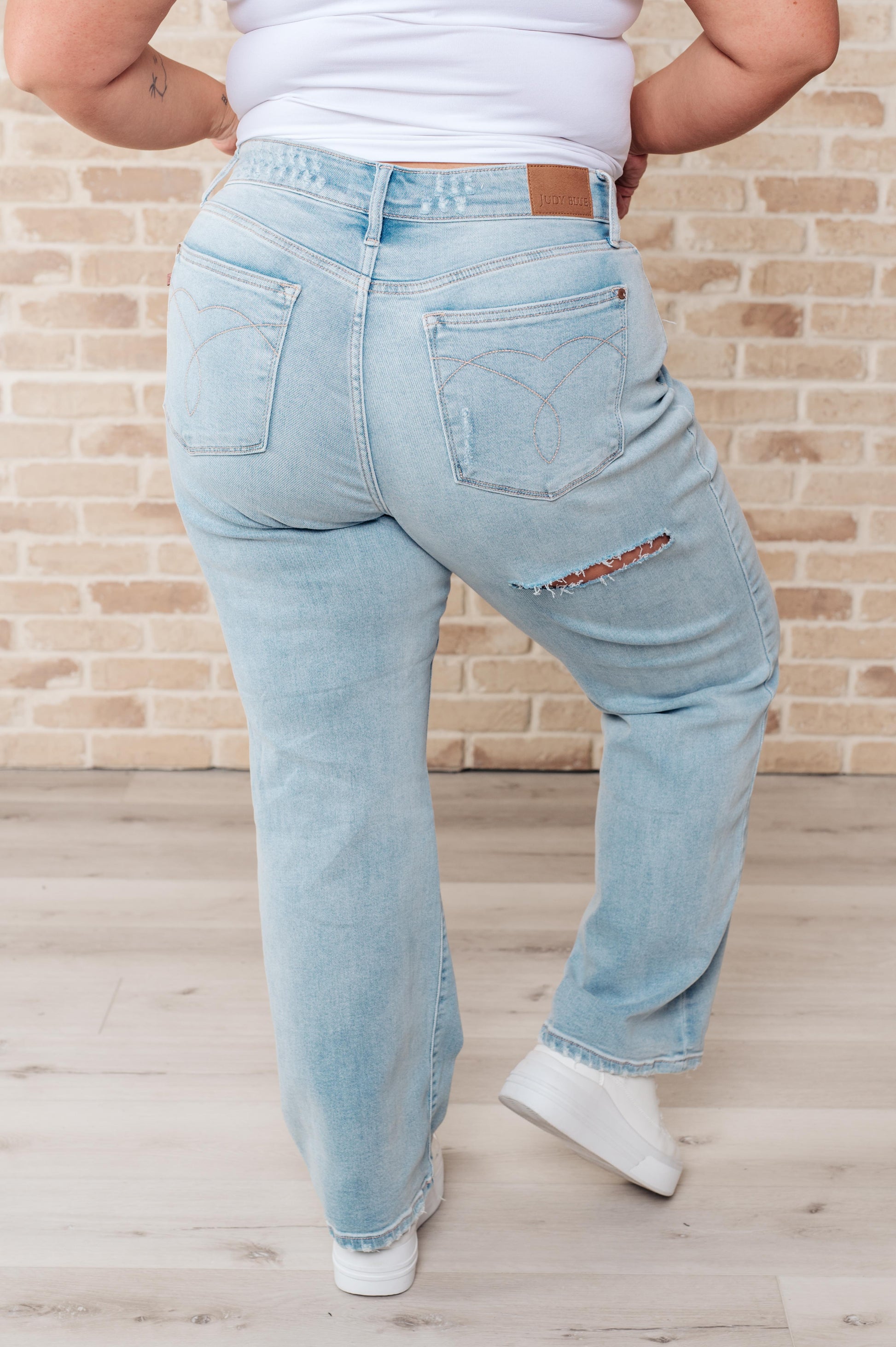 Parker High Rise 90's Straight Jeans - Shop All Around Divas