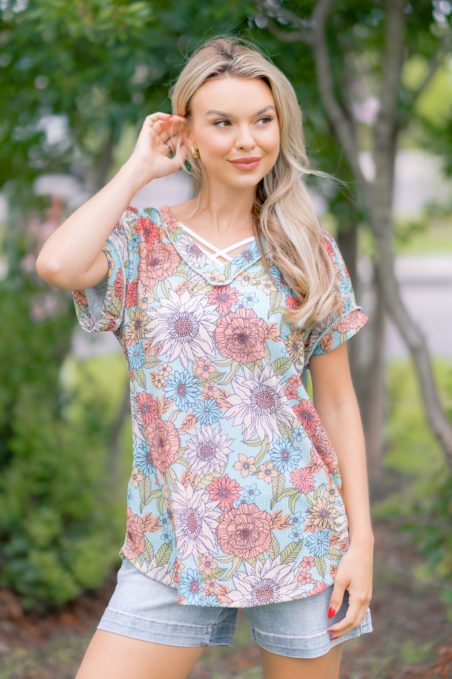 Bloomscape Tee