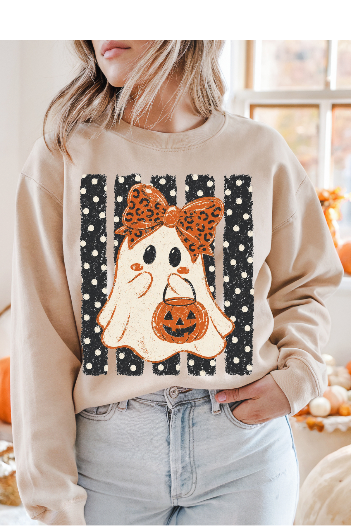 Bow Ghost Graphic Tee - 3 Colors