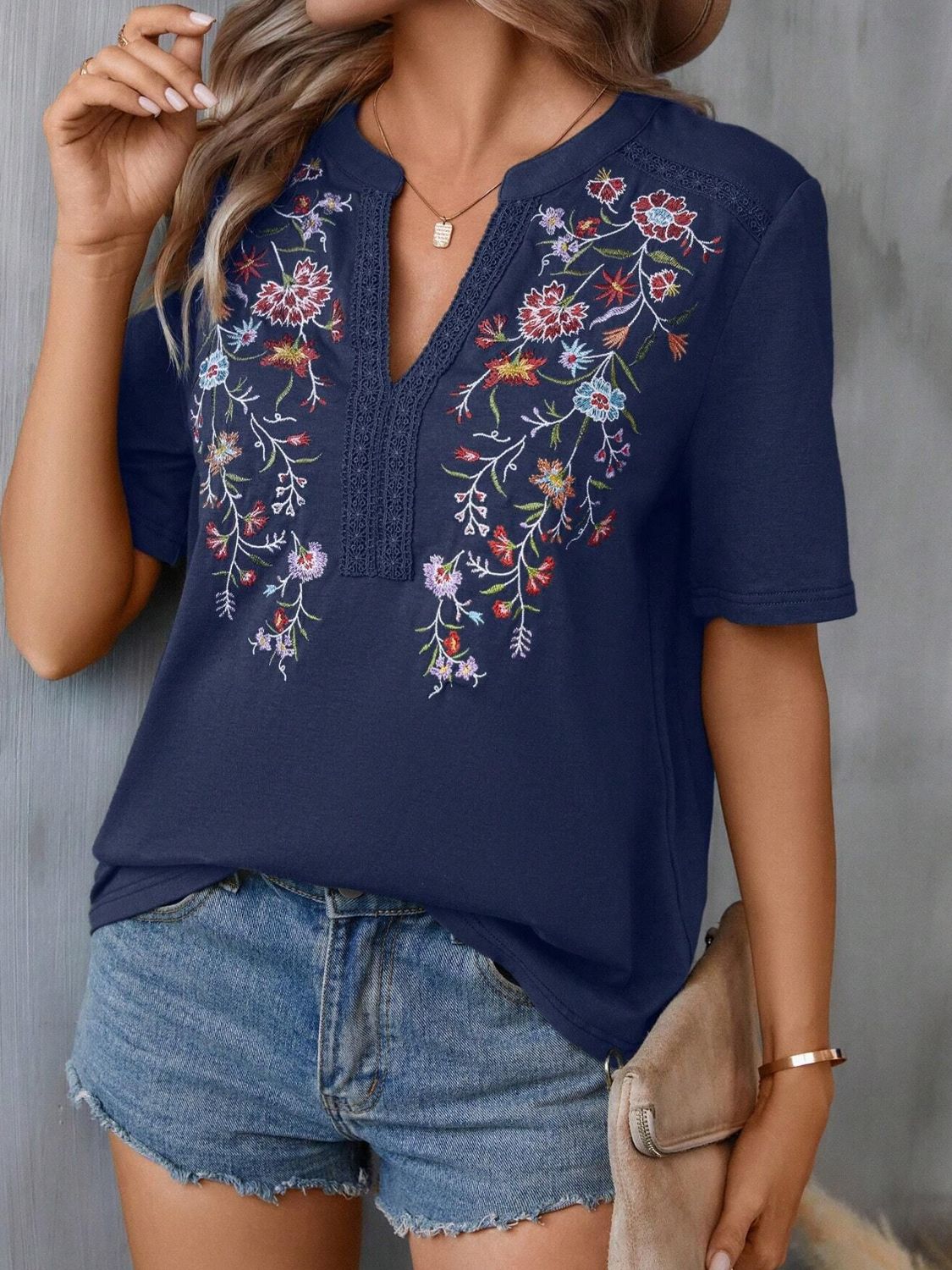 Embroidered Notched Short Sleeve T-Shirt - 5 Colors