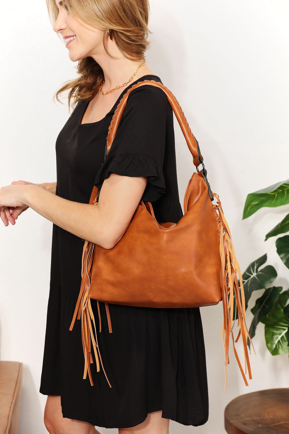 Shania Shoulder Bag - 2 Colors