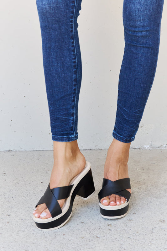 Cherish The Moments Contrast Platform Sandals in Black - Shop All Around Divas