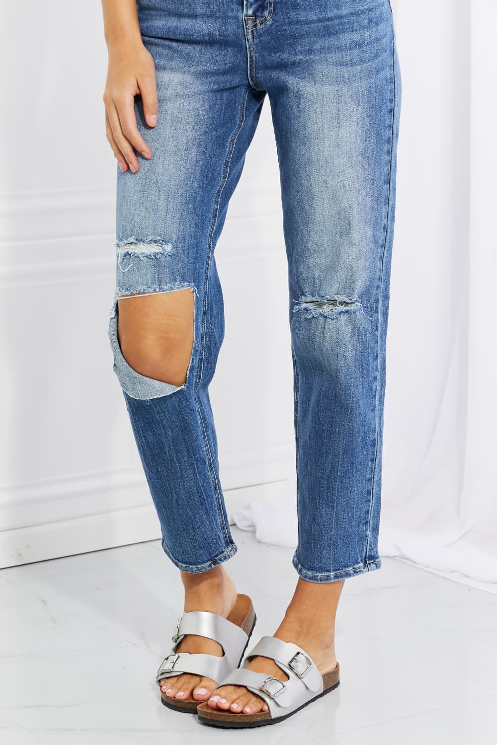 Emily High Rise Relaxed Jeans - Risen - Shop All Around Divas