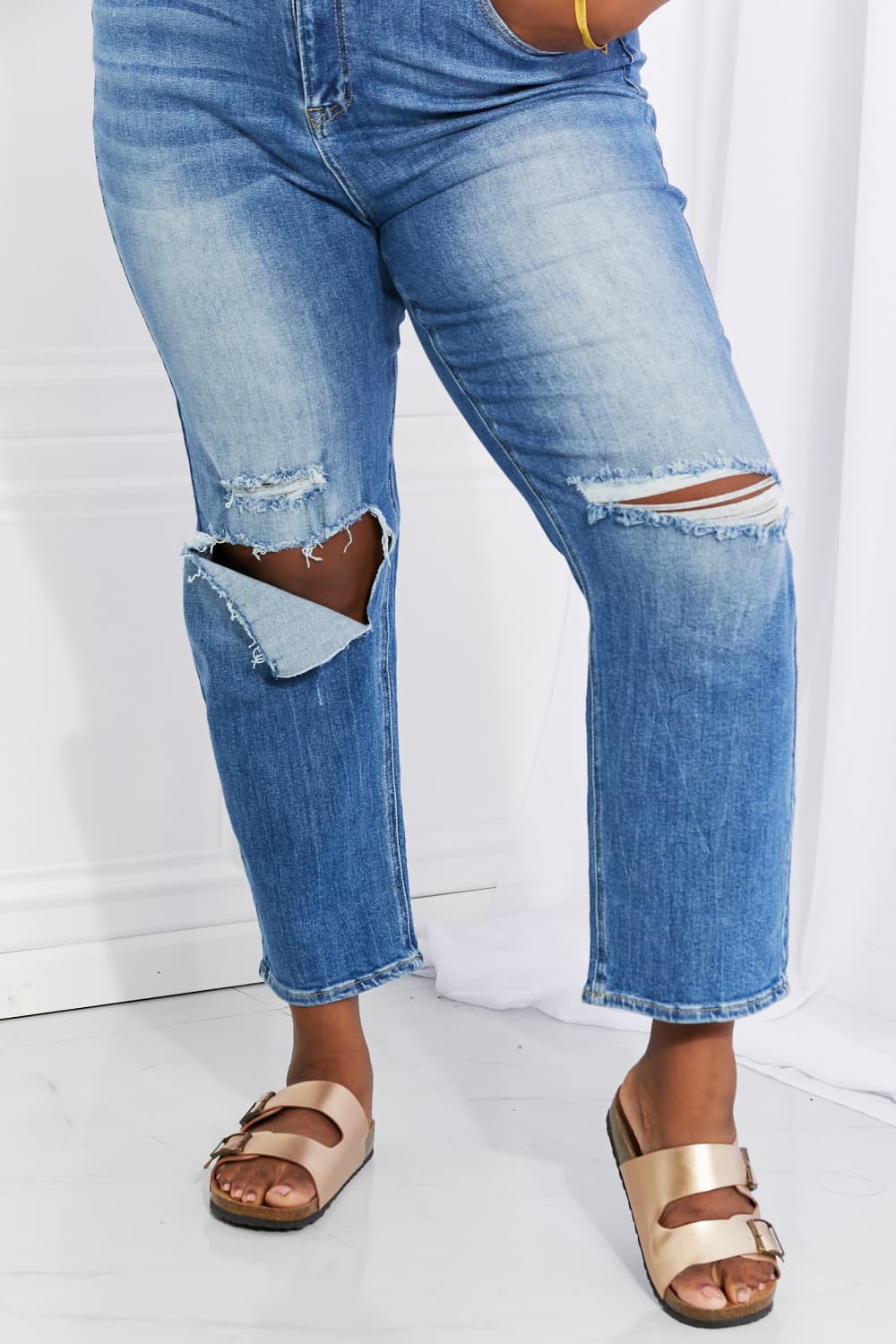 Emily High Rise Relaxed Jeans - Risen - Shop All Around Divas