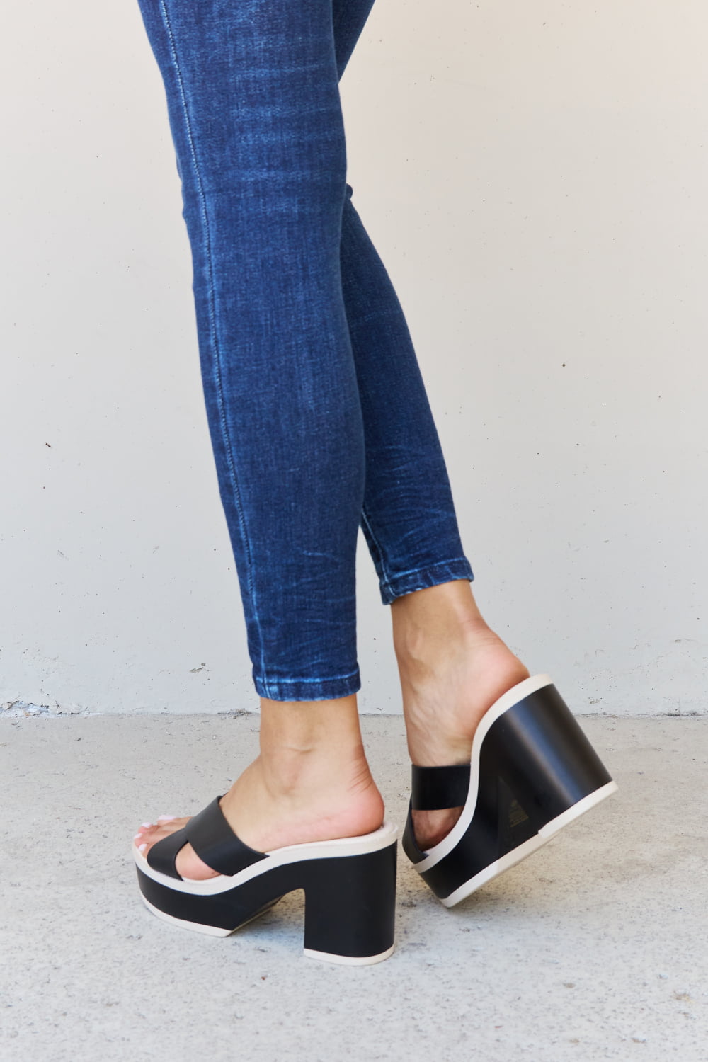 Cherish The Moments Contrast Platform Sandals in Black - Shop All Around Divas