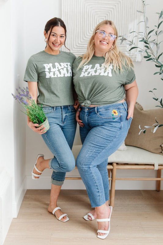 Green Thumb Graphic Tee - Shop All Around Divas