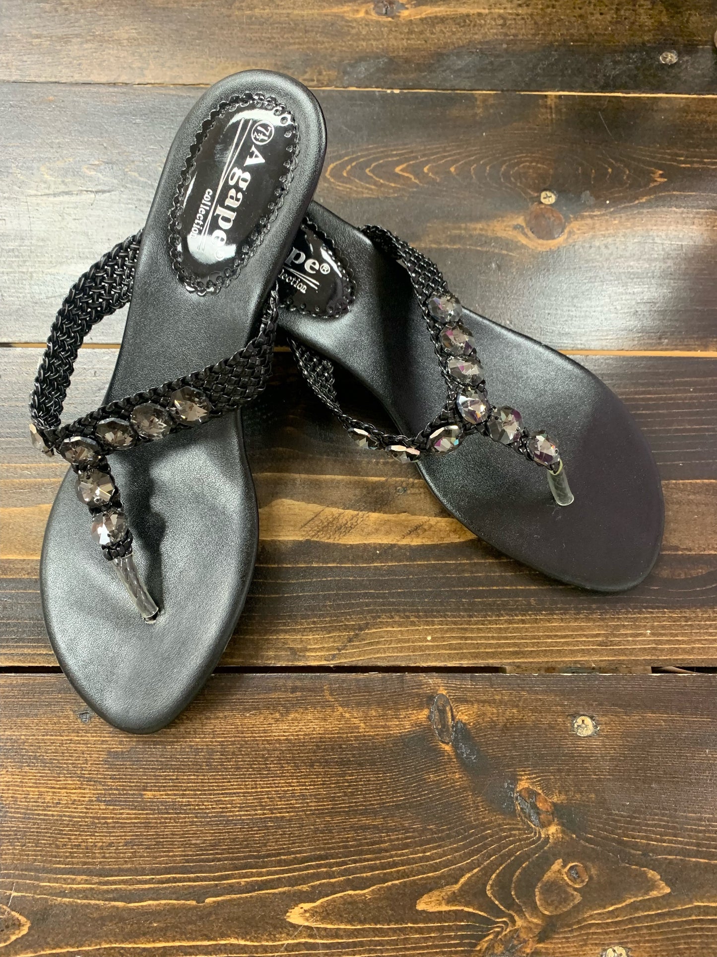 Wring Sandals - Black