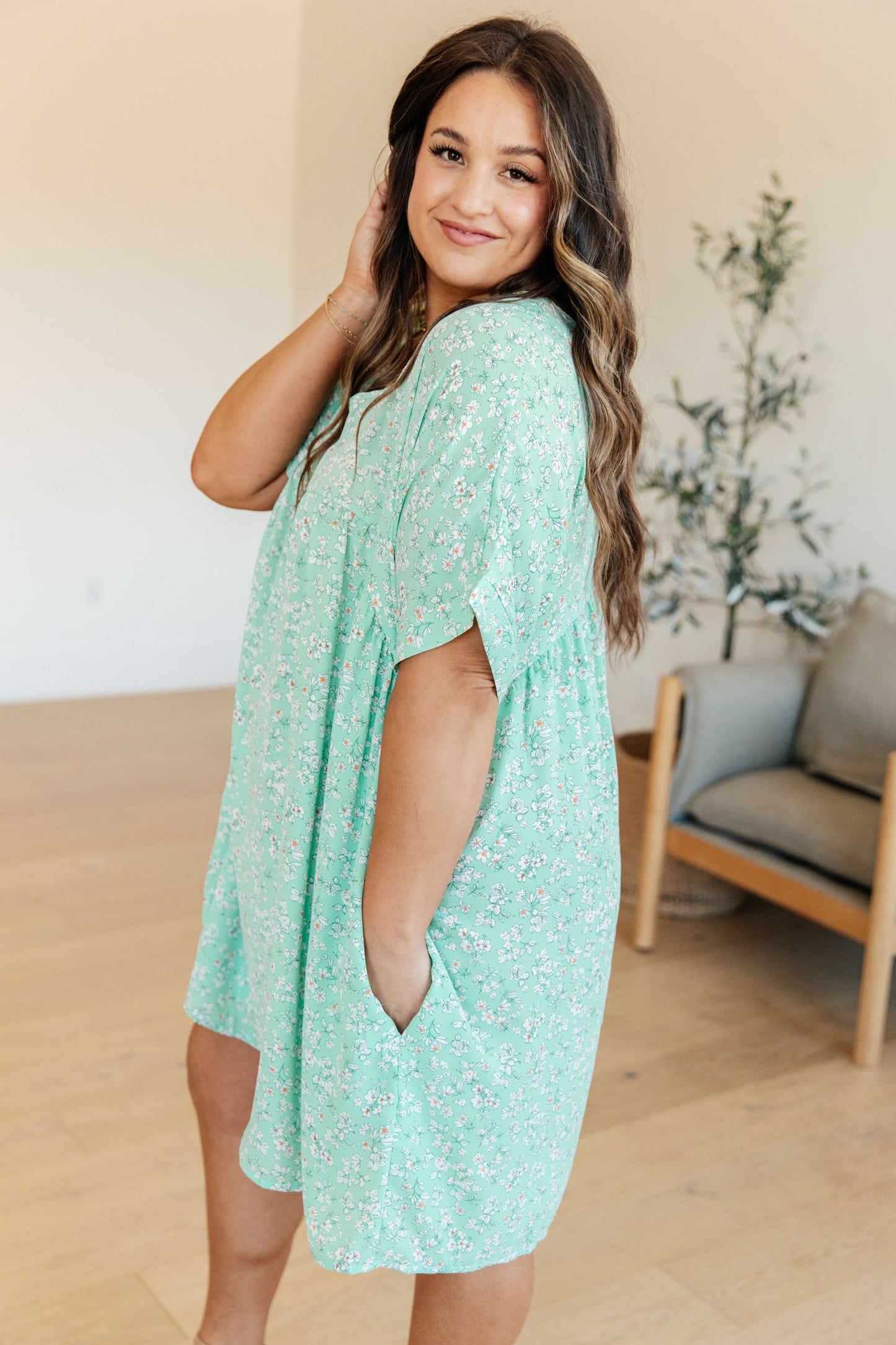 Rodeo Lights Dolman Sleeve Dress in Mint Floral - Shop All Around Divas