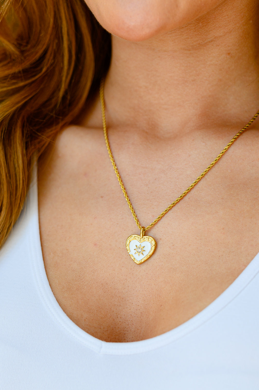 Sacred Heart Pendant Necklace - Shop All Around Divas