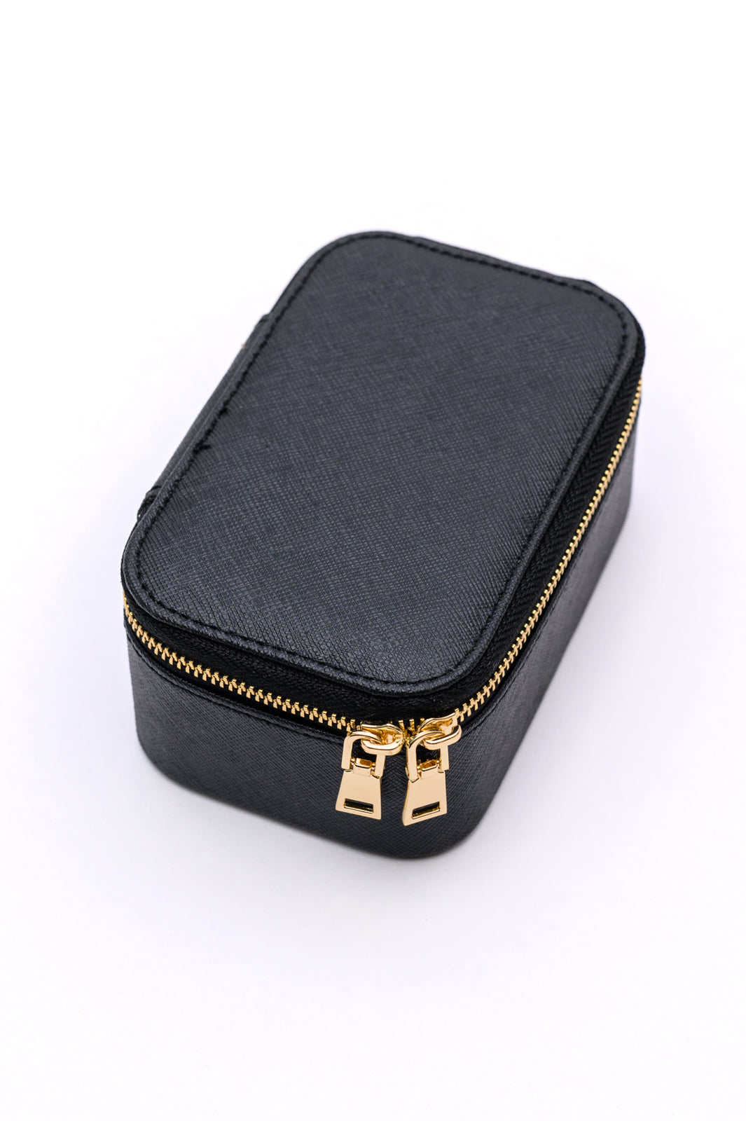 Travel Jewelry Case in Black - Shop All Around Divas