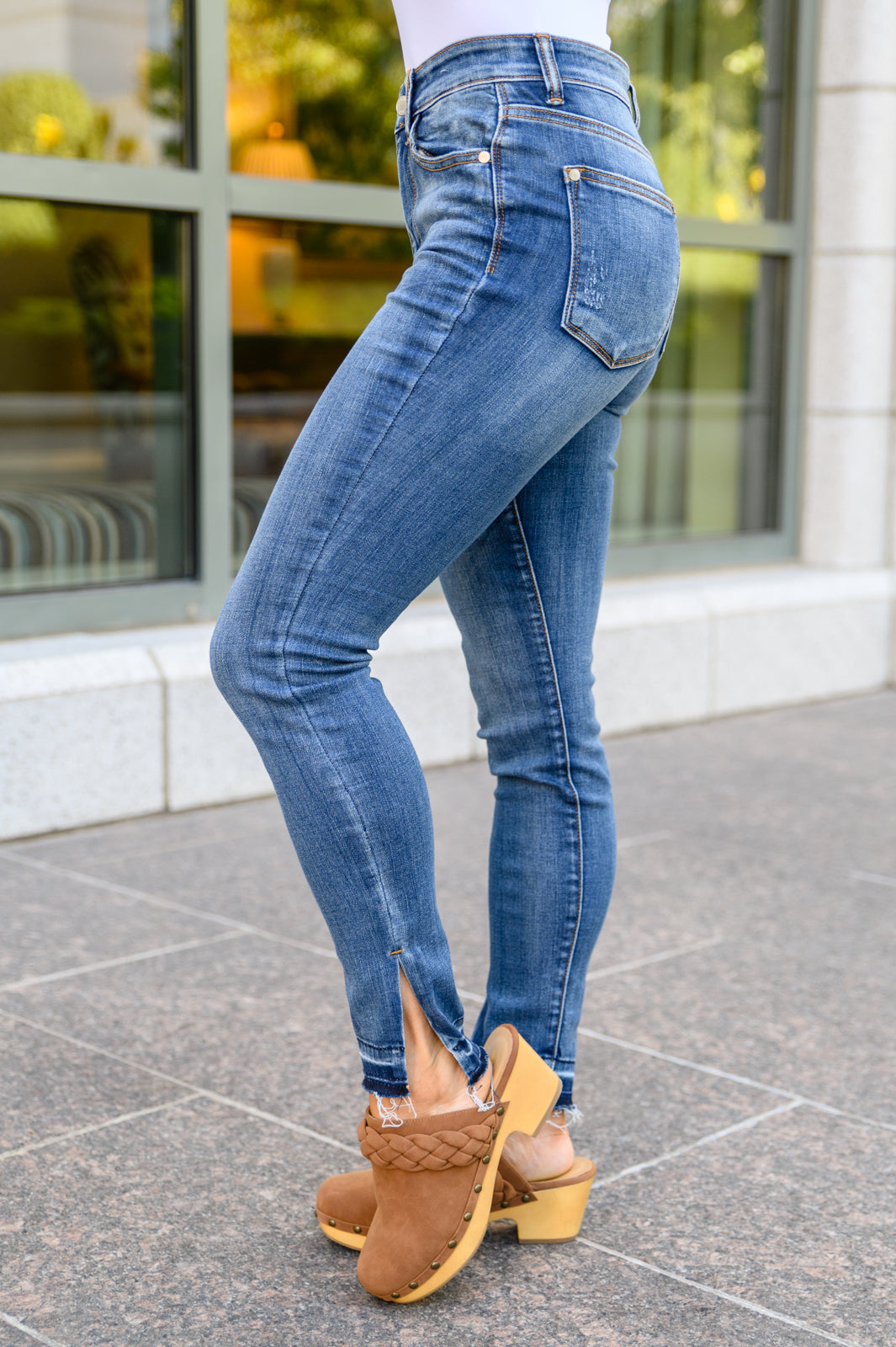 Winona Skinnies - Judy Blue - Shop All Around Divas