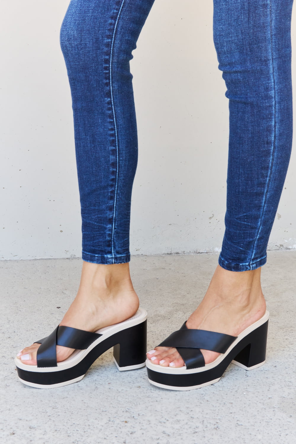 Cherish The Moments Contrast Platform Sandals in Black - Shop All Around Divas