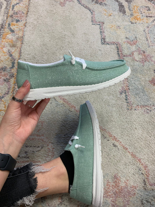 Holly Shine Shoe - Mint